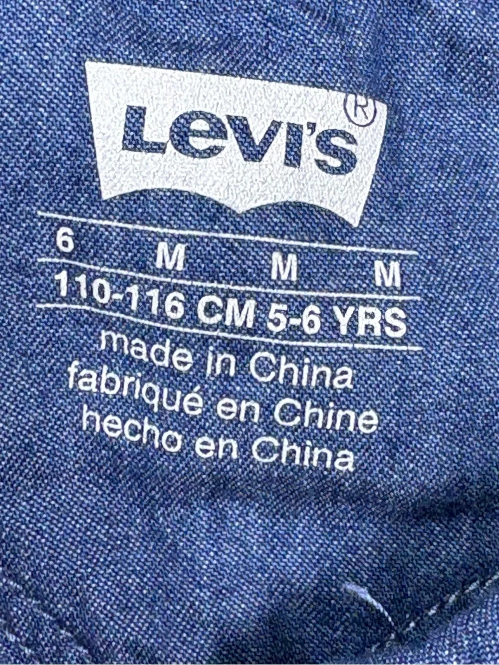 Levis authentic levi
